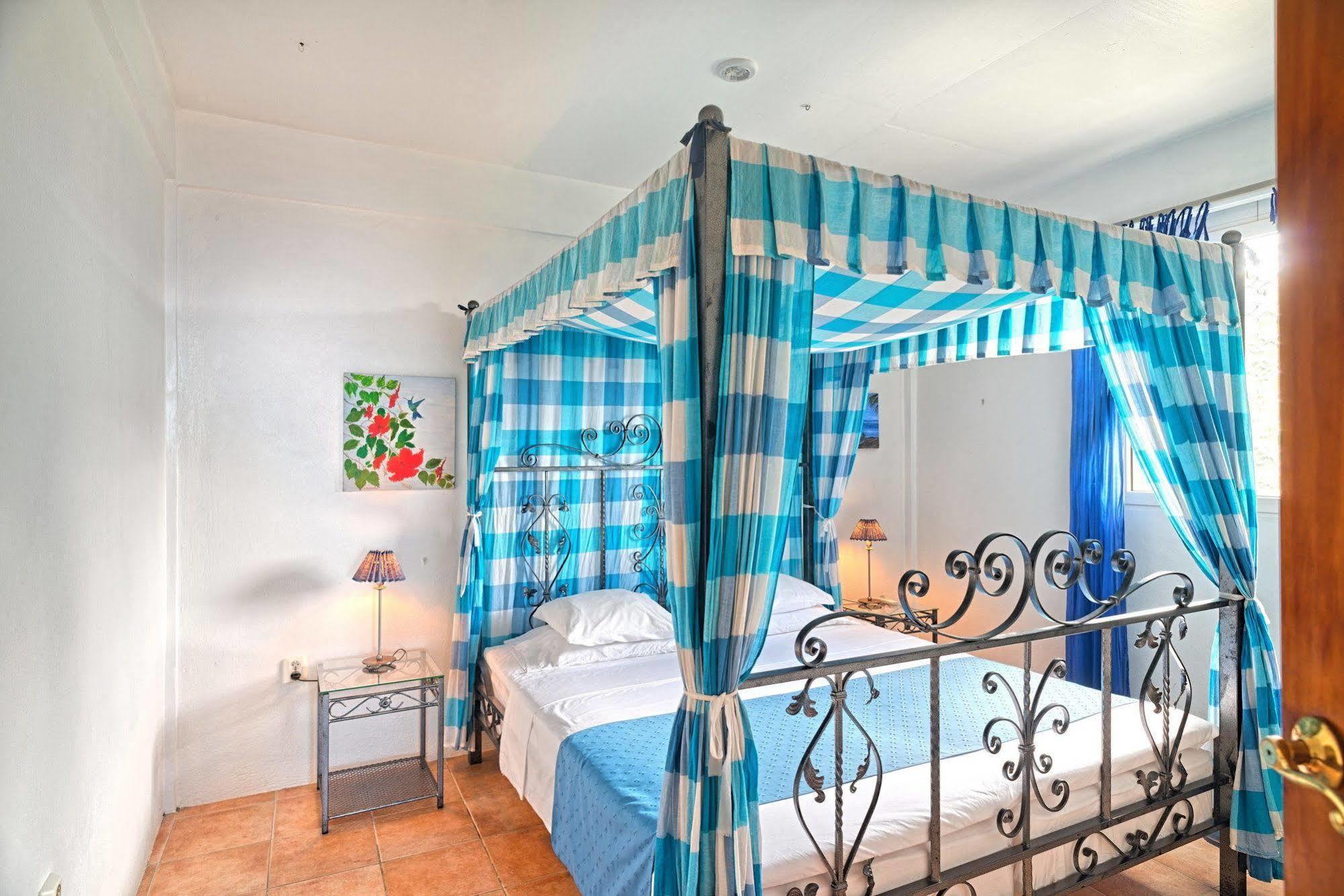 Caribbean Sea View Holiday Apartments Mero Экстерьер фото